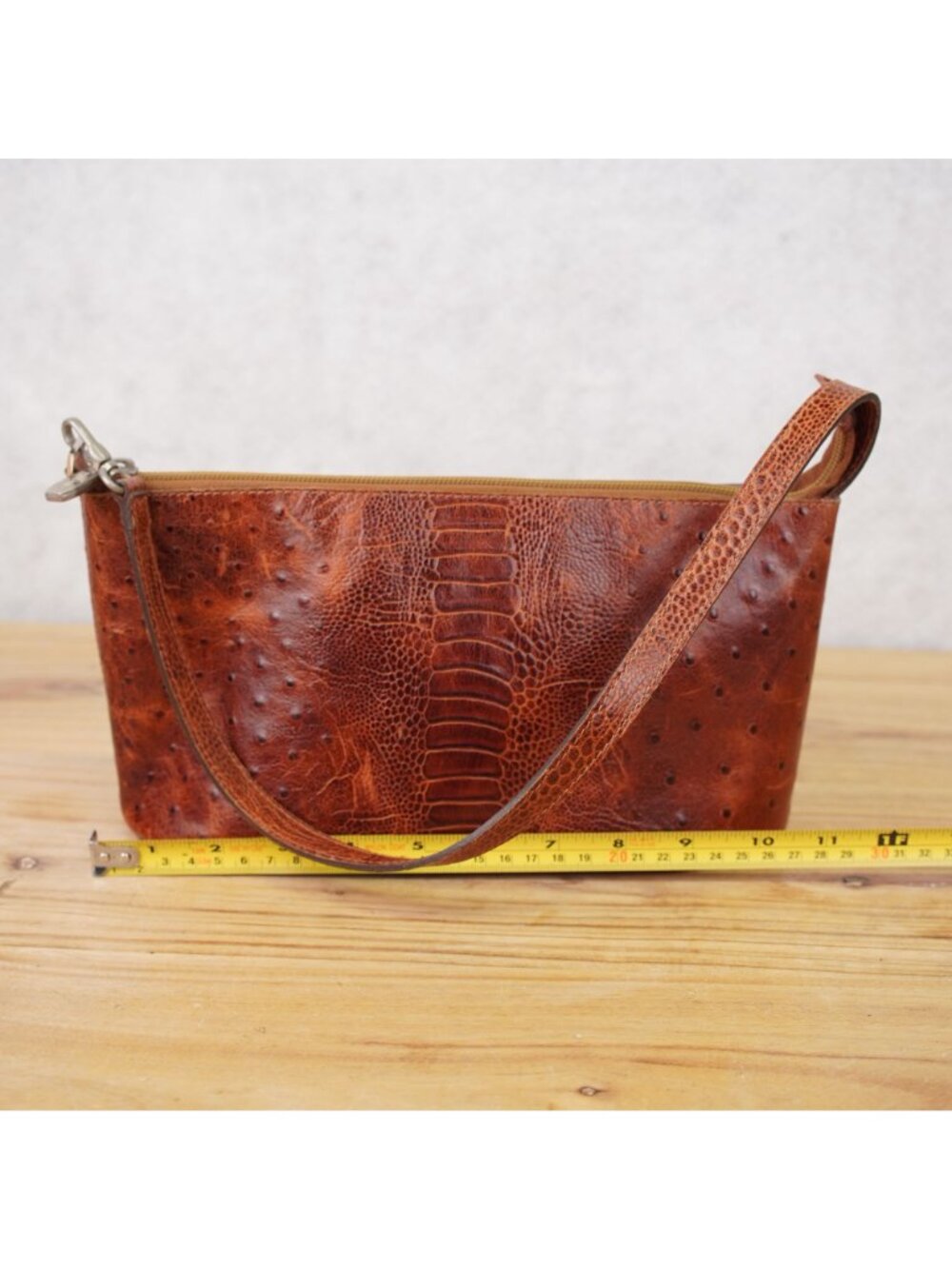 Prune Womens Brown Ostrich Leather HandBag Stylish Shoulder Bag Zippered Pouch - Picture 14 of 15